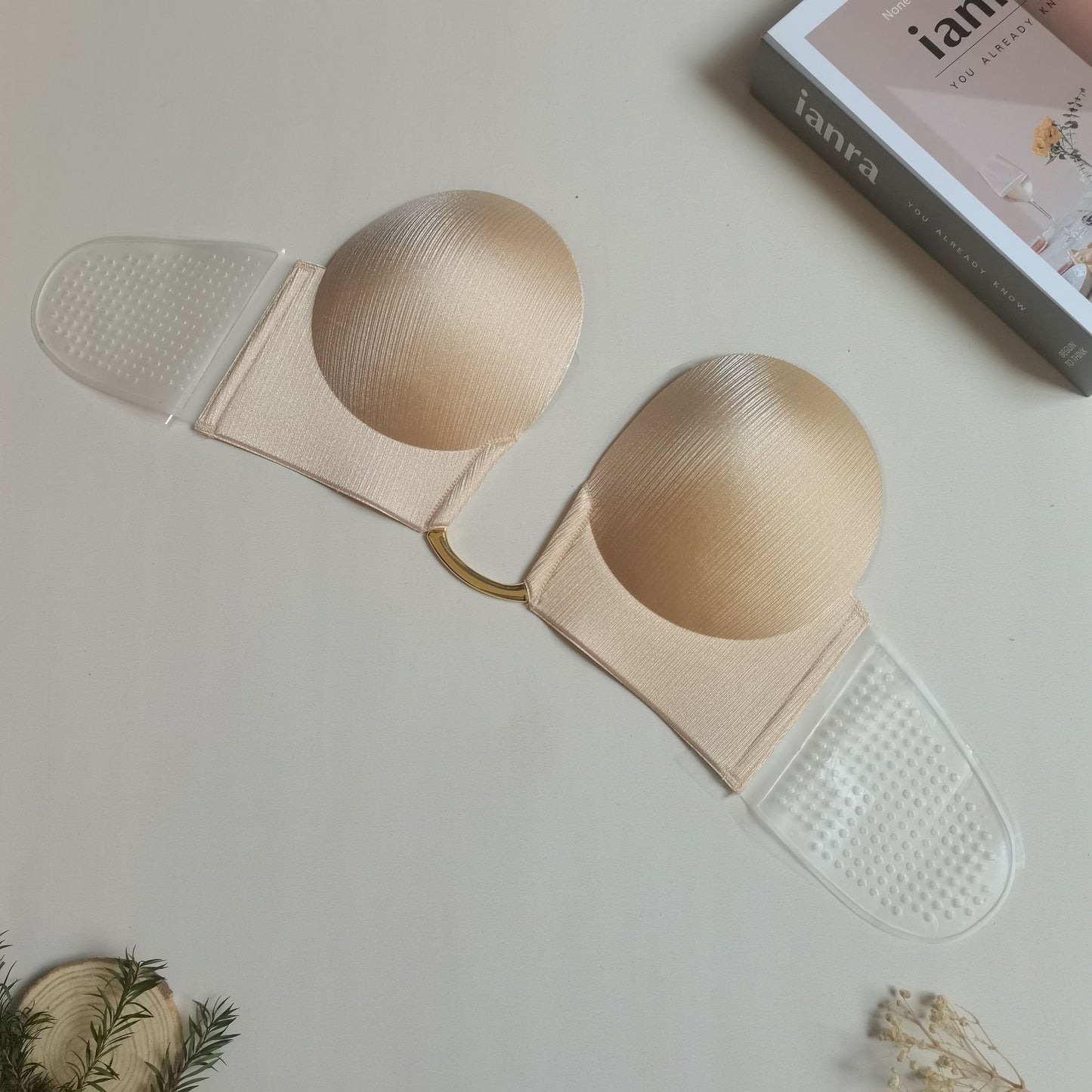 Invisible Lift Bra - Seamless, Strapless, Push-Up, Scoop Design, Comfortable, Breathable, Adjustable, Reusable, Women's Lingerie & Underwear Accessories for Everyday Wear