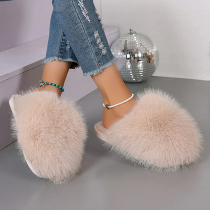 New Winter Women Fashion Fur Slippers Fluffy Cute Plush Women Luxury Outdoor Anti Slip Durable Flat Bottom Slippers Slides Women