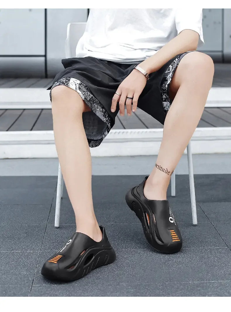 Men Summer Comfortable Beach Sandals Male Flip Flops Outdoor Thick Soft Clogs Casual Man Water Garden Shoes Women Beach Slippers