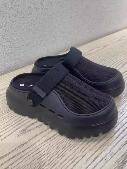Comfortable Men Pool Sandals Summer Outdoor Beach Shoes Men Slip on Garden Clogs Casual Water Shower Slippers Unisex Zapatos