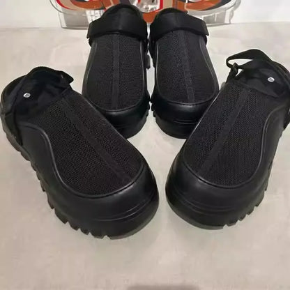 Comfortable Men Pool Sandals Summer Outdoor Beach Shoes Men Slip on Garden Clogs Casual Water Shower Slippers Unisex Zapatos