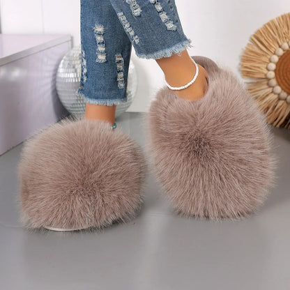 New Winter Women Fashion Fur Slippers Fluffy Cute Plush Women Luxury Outdoor Anti Slip Durable Flat Bottom Slippers Slides Women