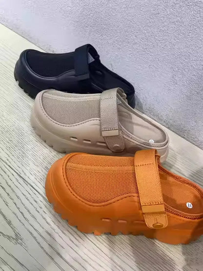 Comfortable Men Pool Sandals Summer Outdoor Beach Shoes Men Slip on Garden Clogs Casual Water Shower Slippers Unisex Zapatos