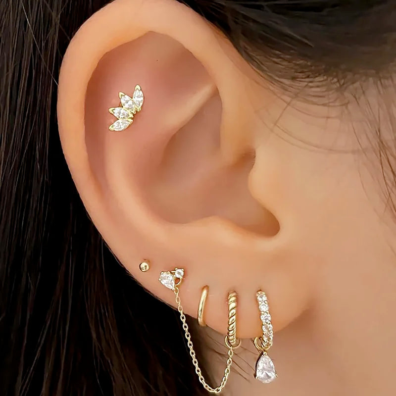 Designer Ear Cartilage Piercing Helix Daith Earrings for Women 1pc Screw Stainless Steel Crystal Earbone Earing on Ear Jewelry