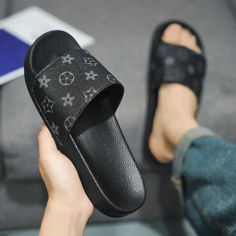 European Style Men's Slippers 2024 Summer Outdoor Plus Size Soft Bottom Casual One-Piece Sandals Rubber Sole Men's Flip Flops