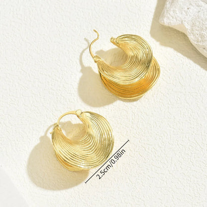 Unique Geometric Irregular Striped Large Ear Buckle Earrings for Women Creative Metal Gold Color Fan Shaped Earring Jewelry Gift