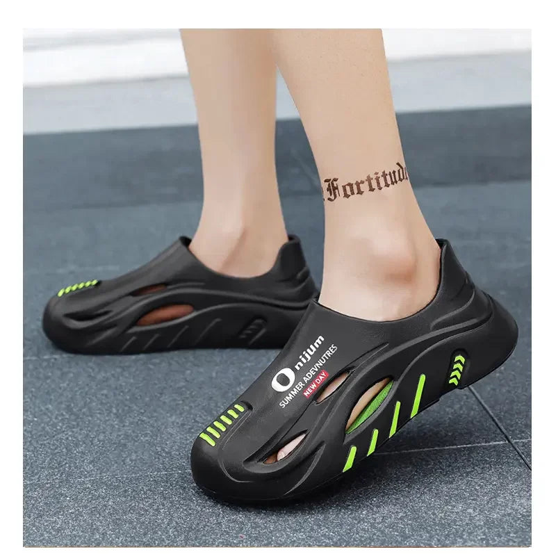 Men Summer Comfortable Beach Sandals Male Flip Flops Outdoor Thick Soft Clogs Casual Man Water Garden Shoes Women Beach Slippers
