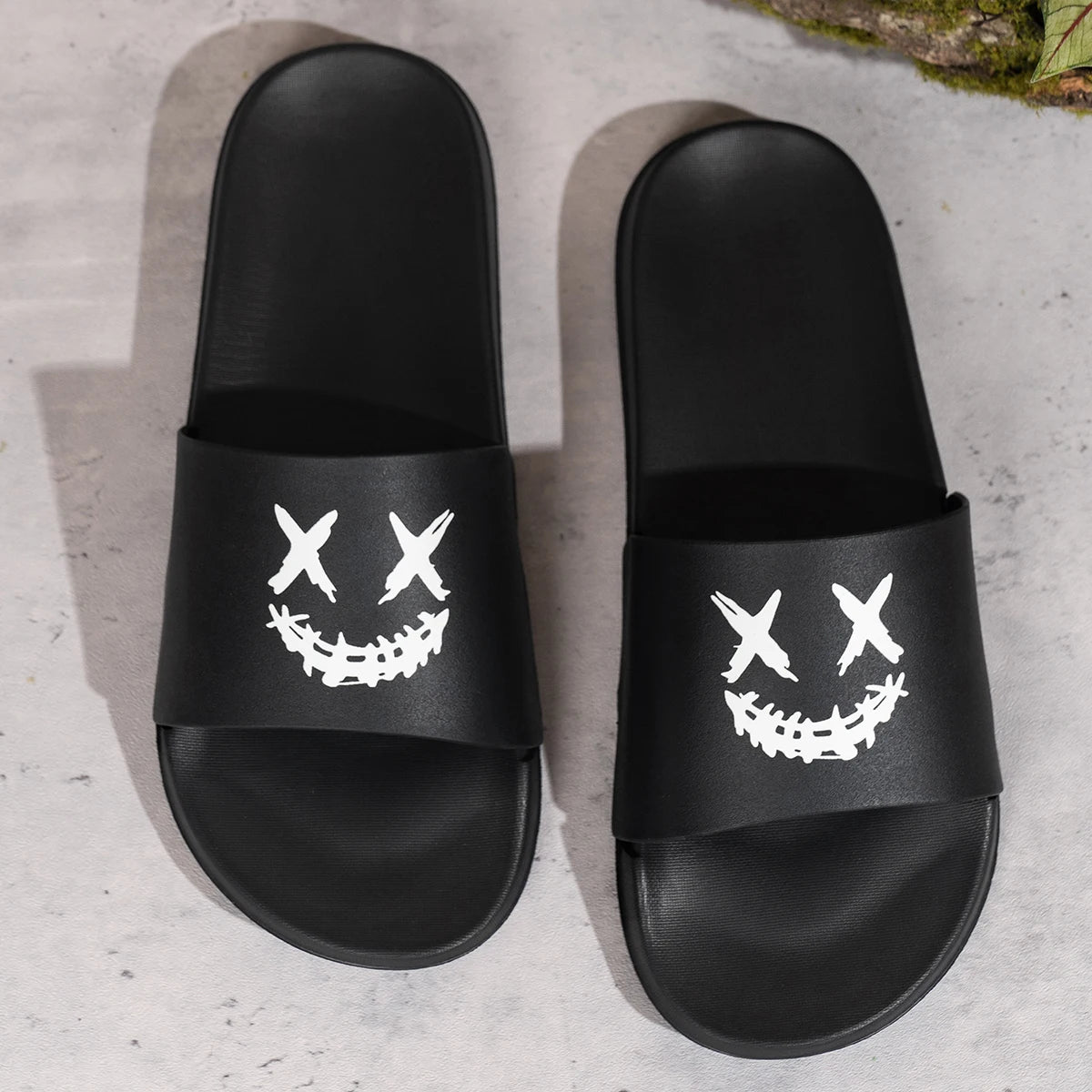 Men's Casual Slippers, Soft Soles, Comfortable Slip-Ons, Thick Soles, Wear-Resistant, Waterof, Non-Slip, Versatile Sandals