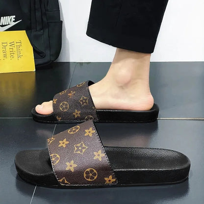 European Style Men's Slippers 2024 Summer Outdoor Plus Size Soft Bottom Casual One-Piece Sandals Rubber Sole Men's Flip Flops