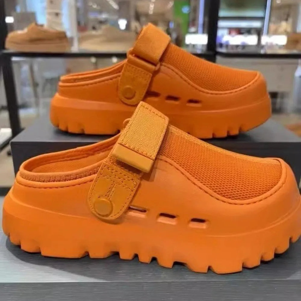 Comfortable Men Pool Sandals Summer Outdoor Beach Shoes Men Slip on Garden Clogs Casual Water Shower Slippers Unisex Zapatos