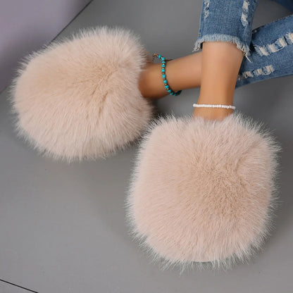 New Winter Women Fashion Fur Slippers Fluffy Cute Plush Women Luxury Outdoor Anti Slip Durable Flat Bottom Slippers Slides Women